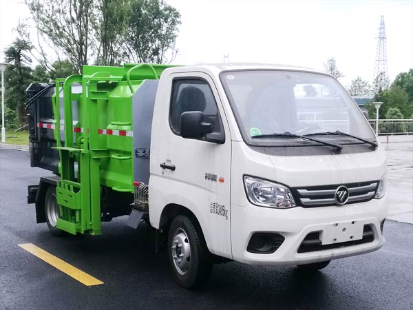 程力威牌CLW5030TCAB6型餐廚垃圾車(chē)